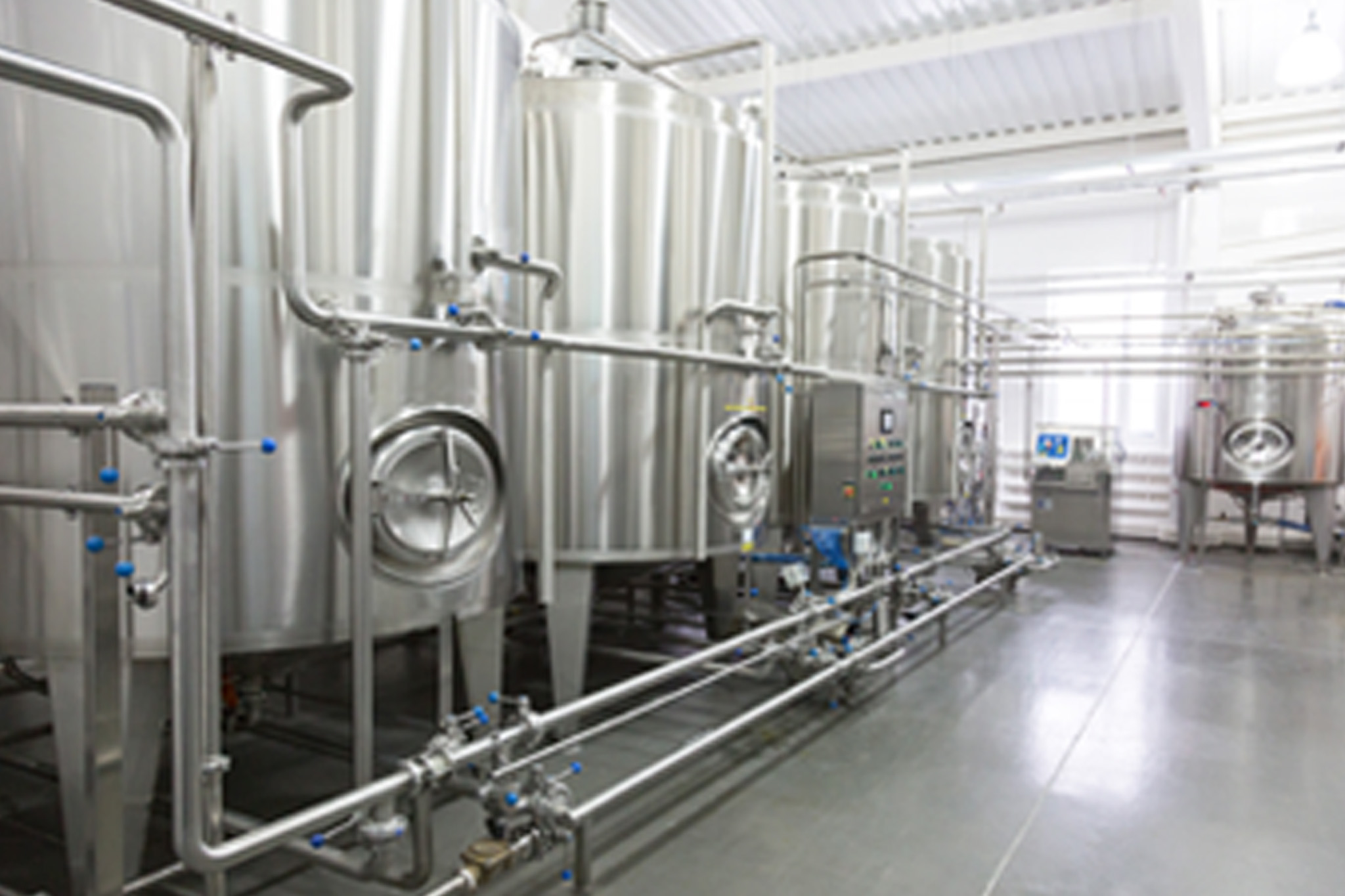 Technological equipment in modern dairy plant